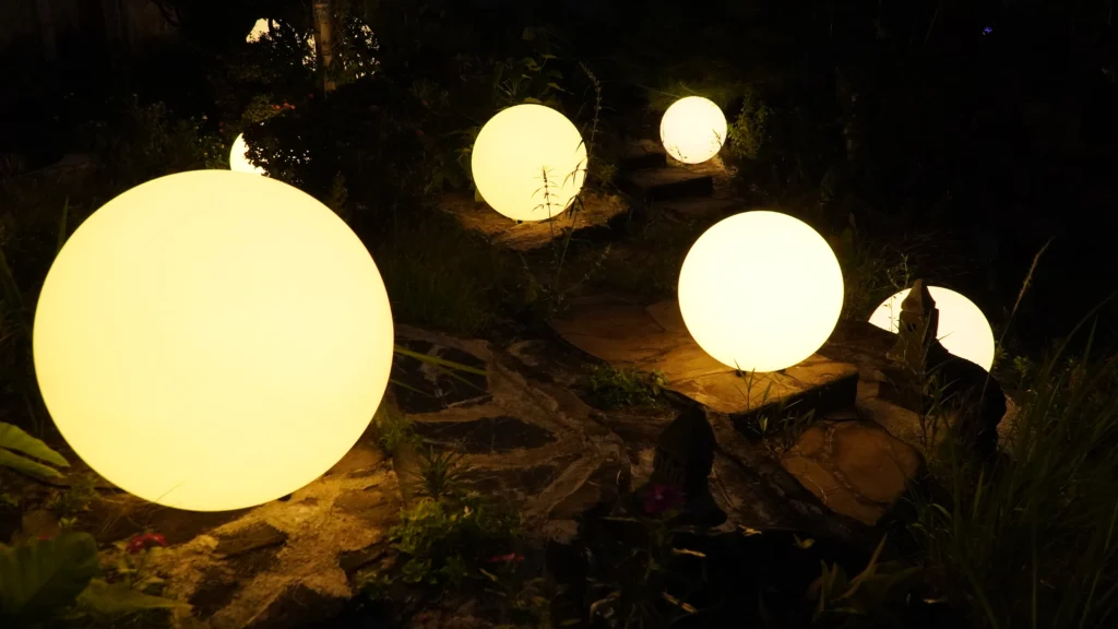 lampu taman bola mars