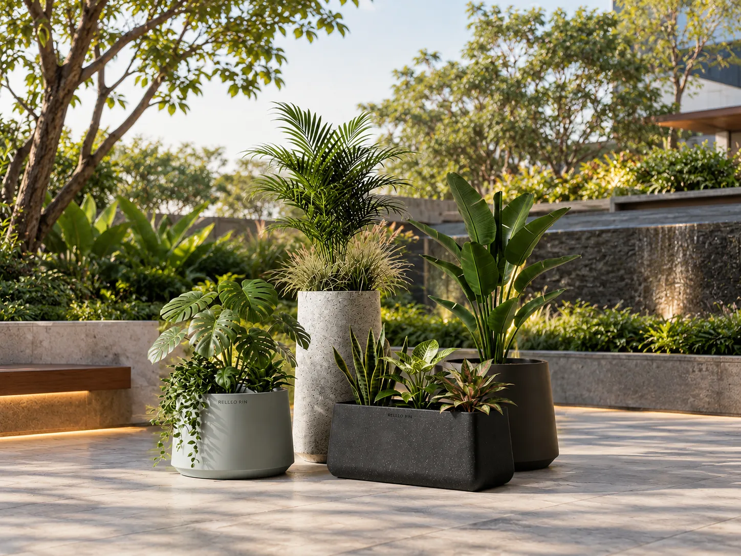 Planter Ellogrin pada proyek lanskap